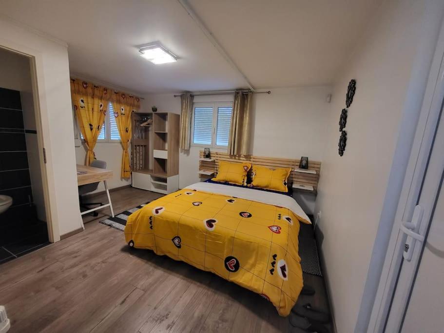 Appartement 2 Pieces Pres Du Lac De Bouzey Sanchey Exterior foto